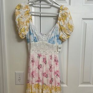 Floral Puff Sleeve Dress